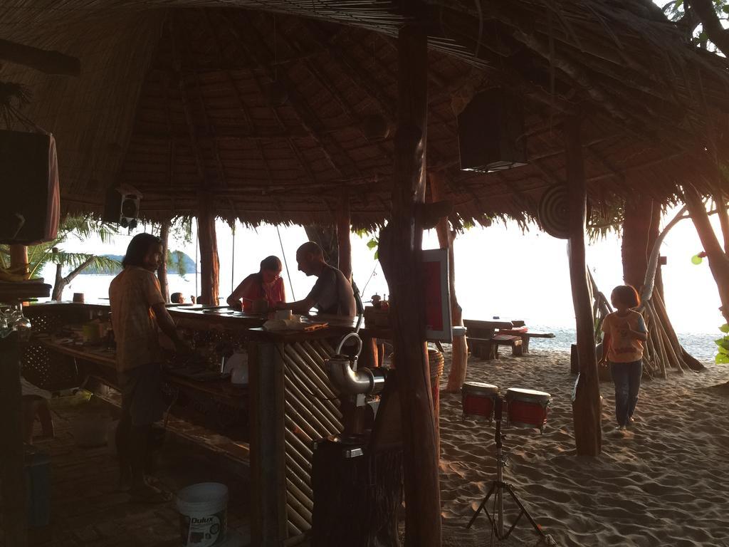 Cocobar&Bungalow'Kohjum Hotel Koh Jum Buitenkant foto