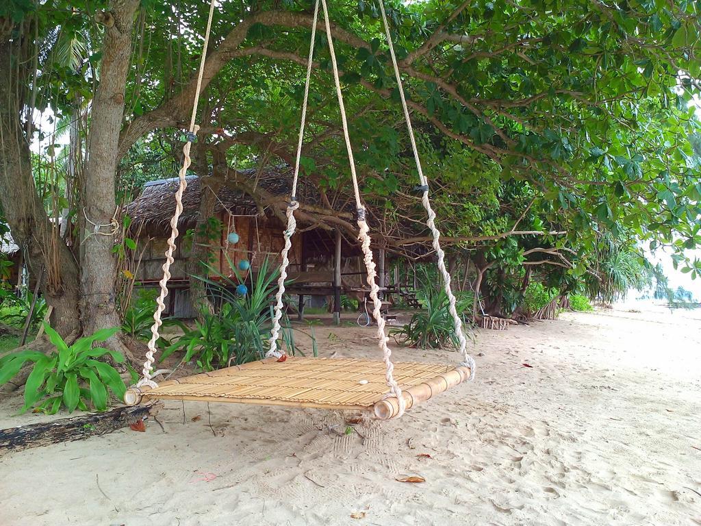 Cocobar&Bungalow'Kohjum Hotel Koh Jum Buitenkant foto