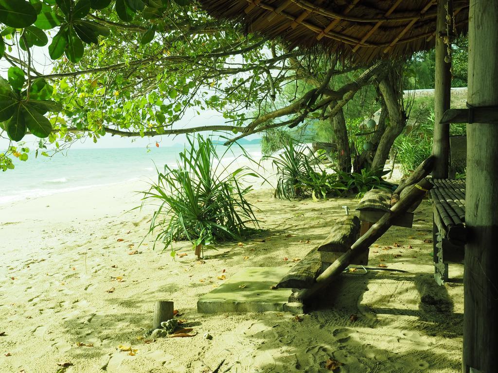 Cocobar&Bungalow'Kohjum Hotel Koh Jum Buitenkant foto