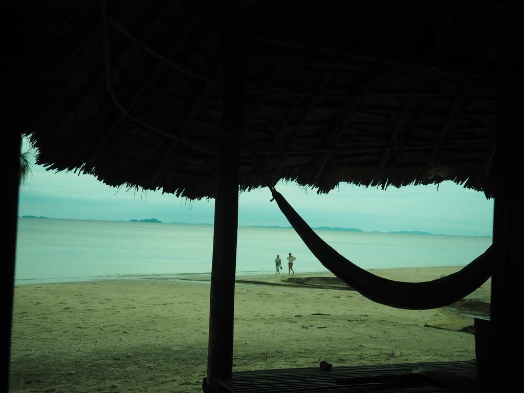 Cocobar&Bungalow'Kohjum Hotel Koh Jum Buitenkant foto