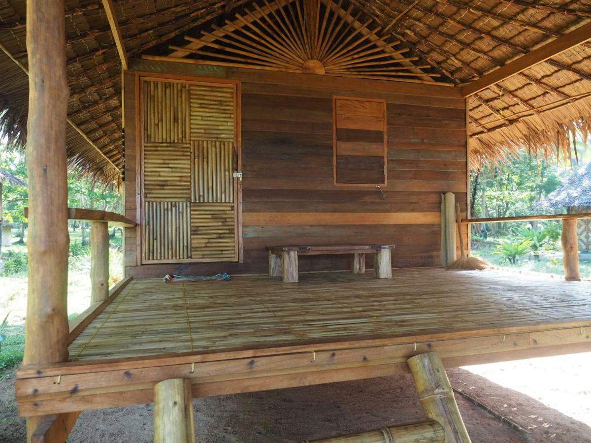 Cocobar&Bungalow'Kohjum Hotel Koh Jum Buitenkant foto
