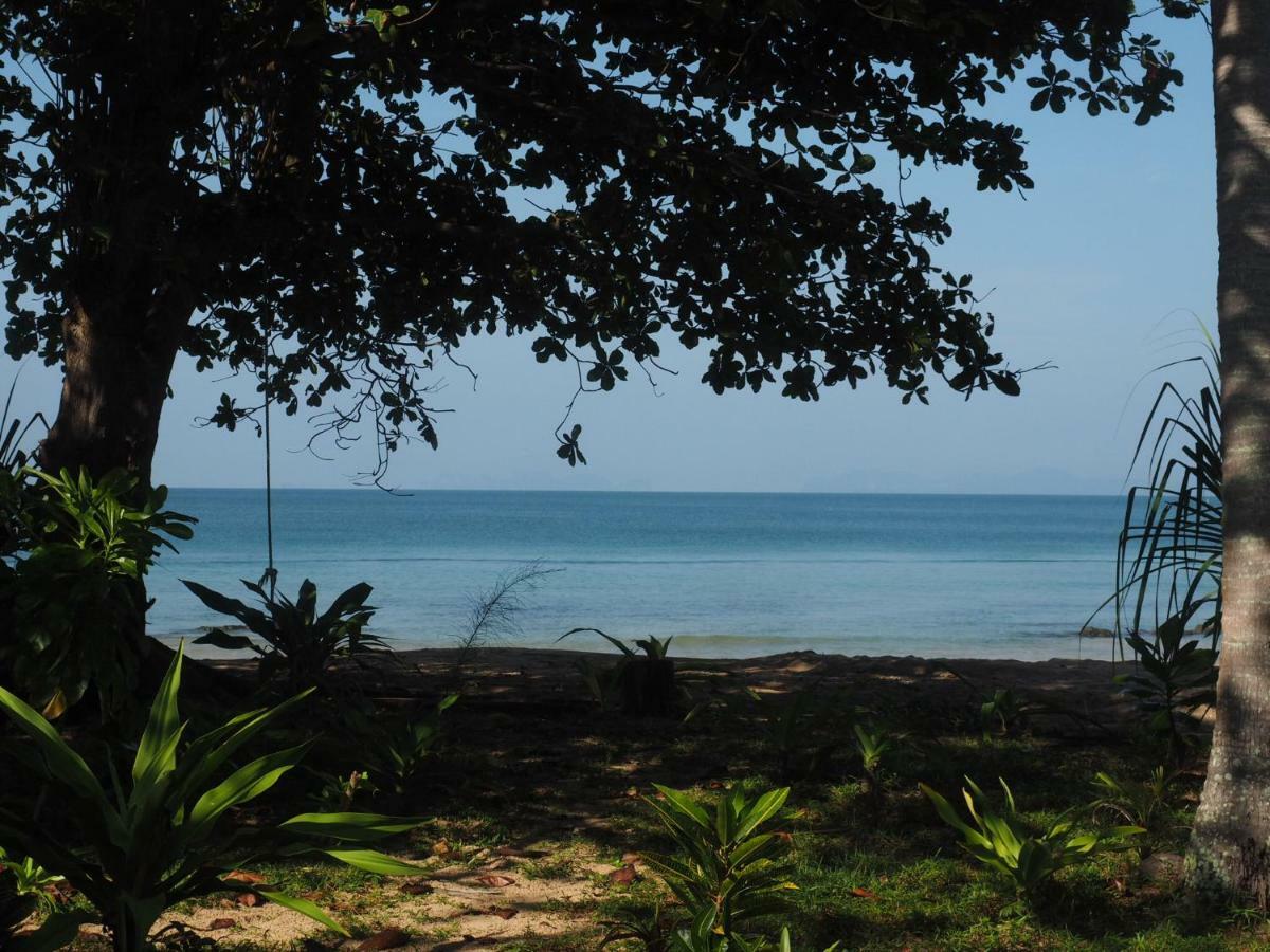 Cocobar&Bungalow'Kohjum Hotel Koh Jum Buitenkant foto
